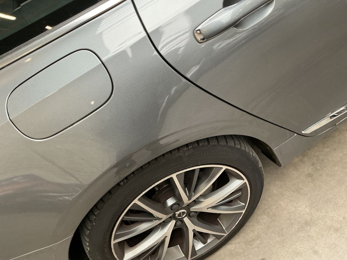 Volvo V90 2017 — photo 28