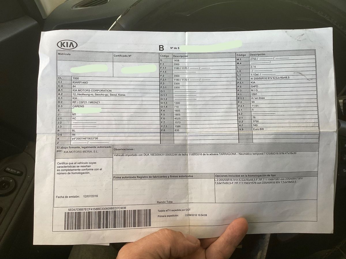 Kia Carens d'occasion