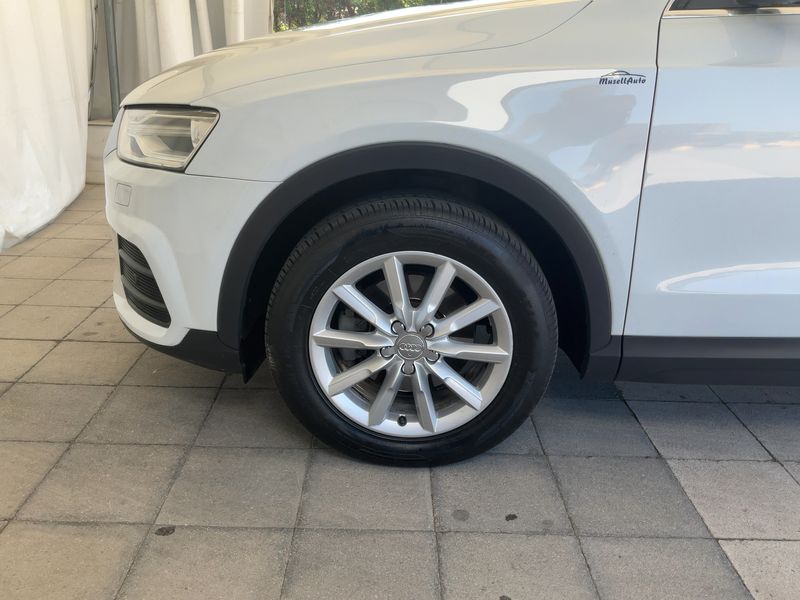Audi Q3 2.0 TDI quattro Business 2018 – снимка 3
