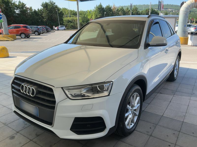 Audi Q3 2.0 TDI quattro Business