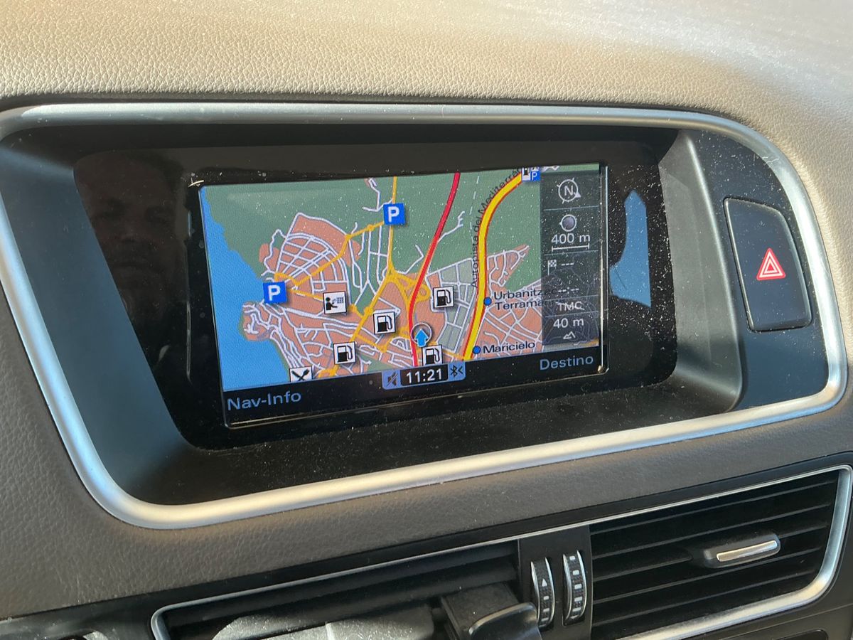 Audi Q5 2015 — photo 38