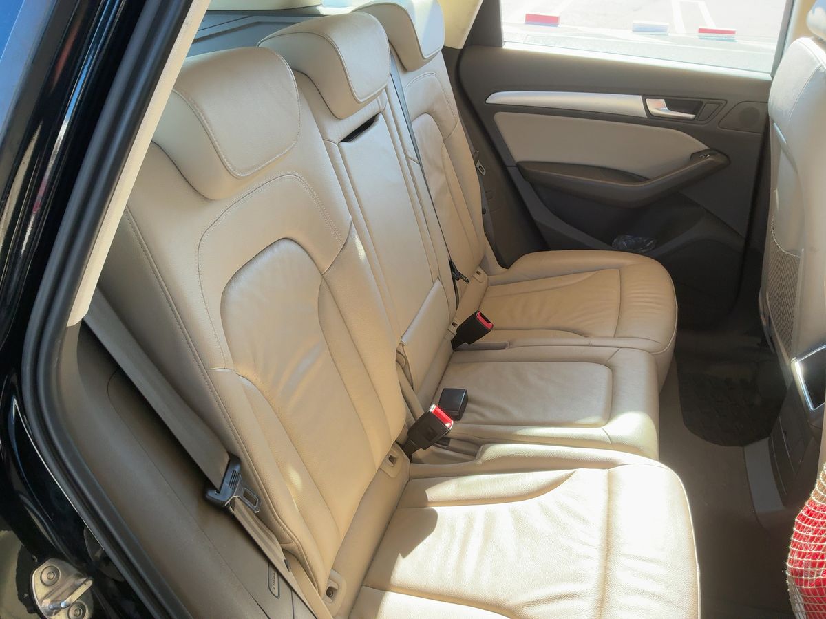 Audi Q5 2015 — photo 20