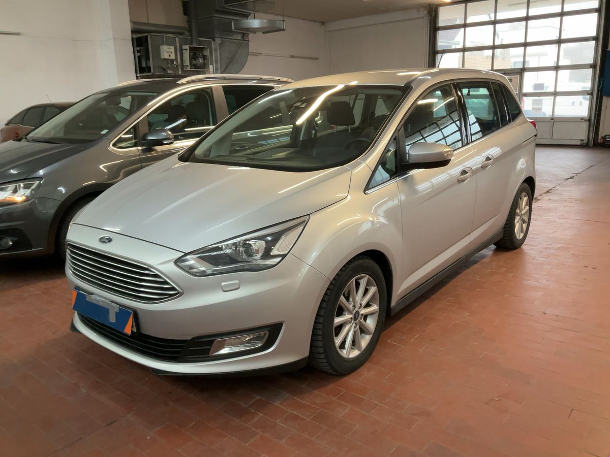 Ford Grand d'occasion