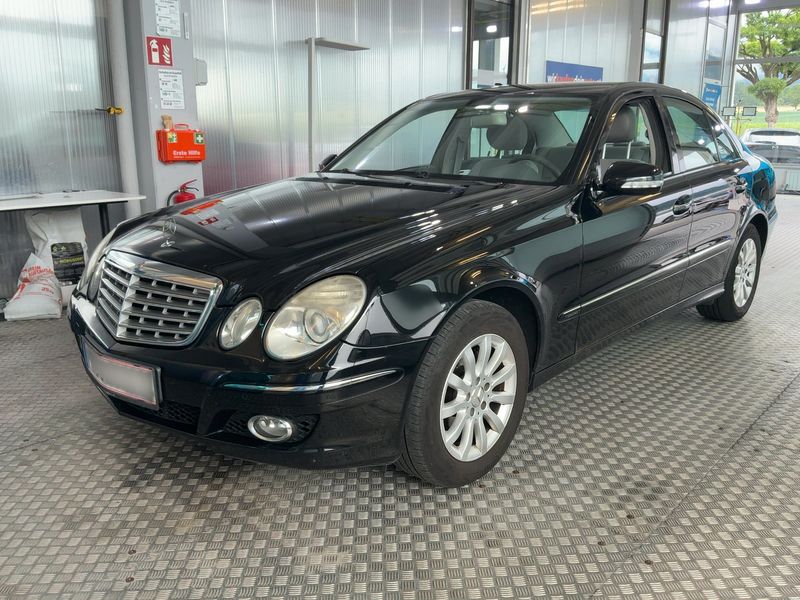 Mercedes-Benz E-Klasse E 220 CDI Elegance — zdjęcie 2