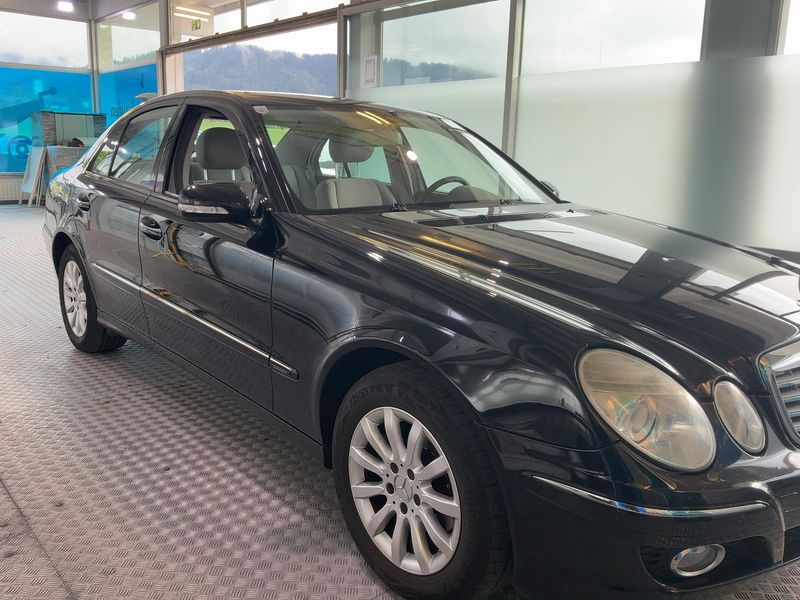 Mercedes-Benz E-Klasse E 220 CDI Elegance — zdjęcie 8