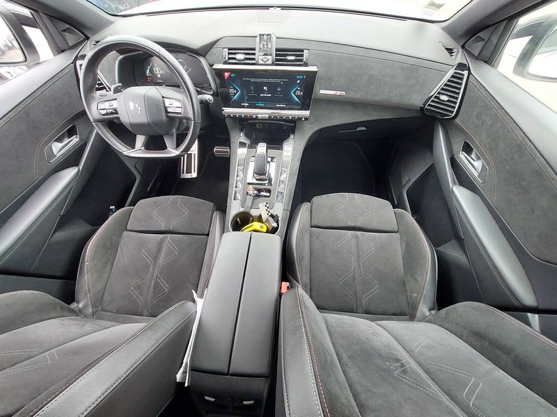 DS Automobiles DS7 Crossback 1.6 E-Tense Hybrid 4x4 Performance Line Plus — zdjęcie 11