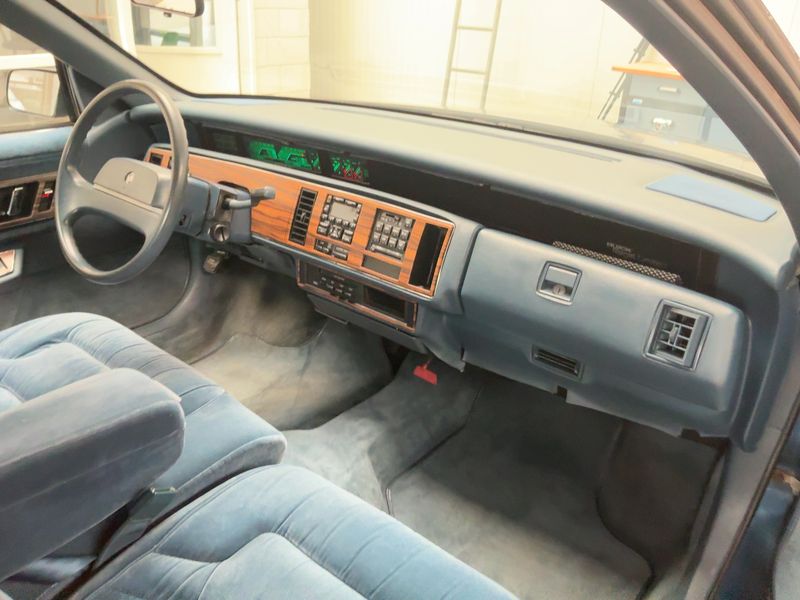 Buick Park Avenue 3.8 V6 Basis — zdjęcie 12