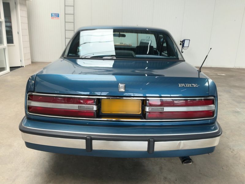 Buick Park Avenue 3.8 V6 Basis — zdjęcie 5