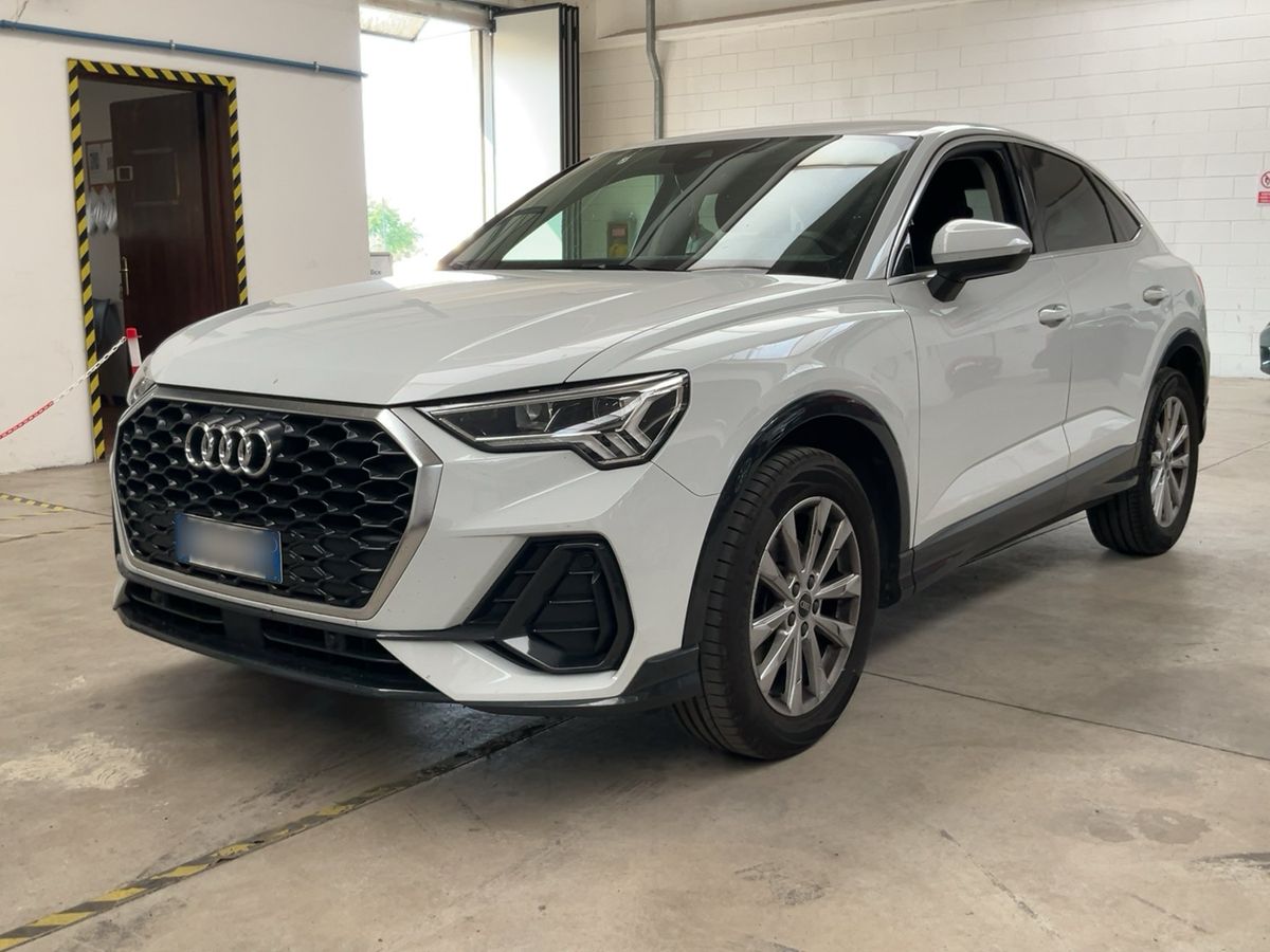 Audi Q3 2021