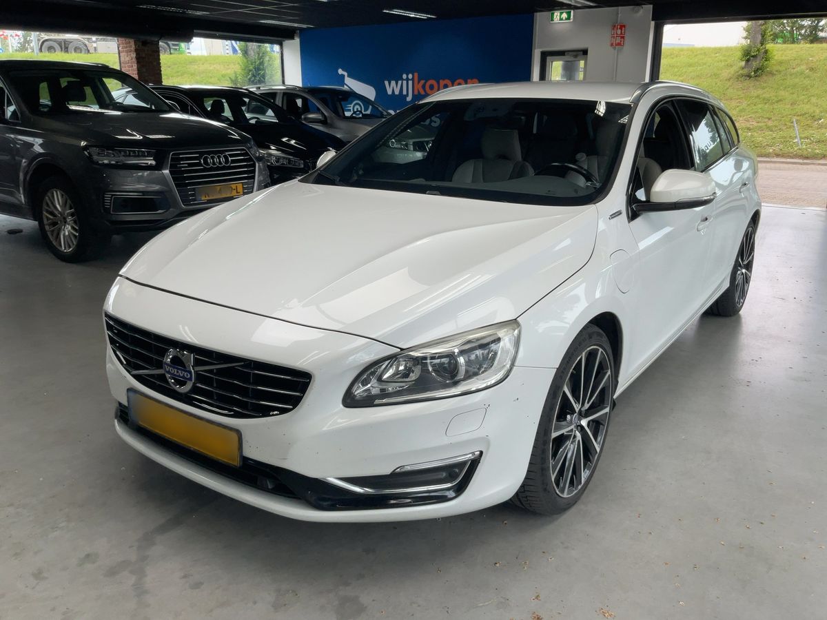 Volvo V60 2015