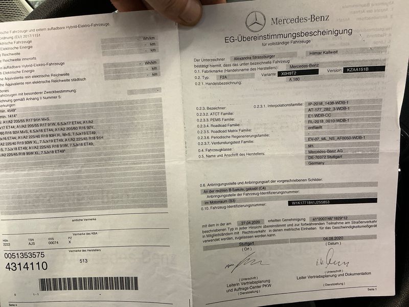 Mercedes-Benz A-Klasse Limousine A 180 — zdjęcie 16