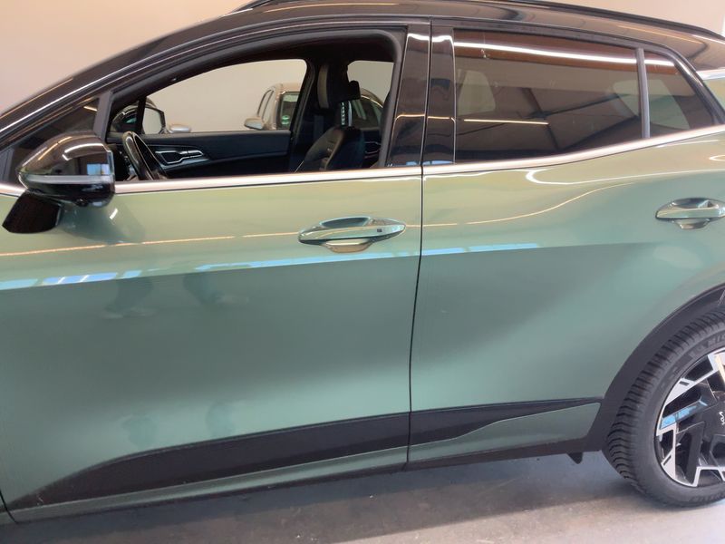 Kia Sportage 1.6 TGDI Mild-Hybrid GT-Line 4WD — zdjęcie 4