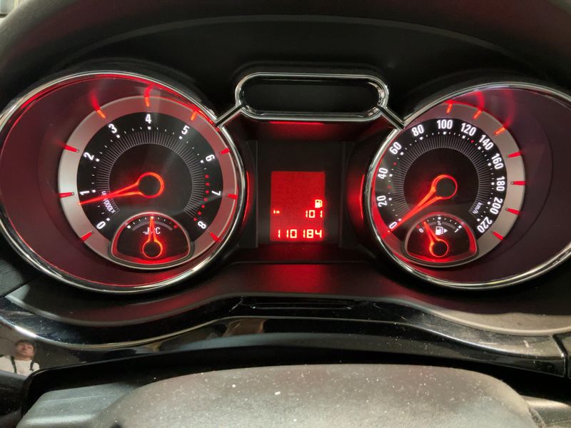 Opel Adam 1.2 Jam — zdjęcie 13