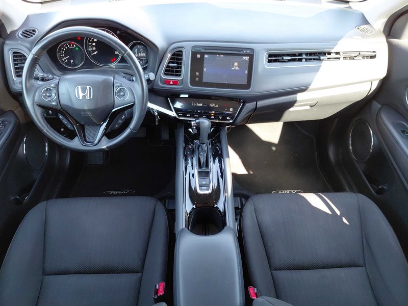 Honda HR-V 1.5 i-VTEC Elegance — zdjęcie 11