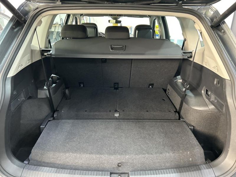 Volkswagen Tiguan Allspace 1.5 TSI ACT Life — zdjęcie 17