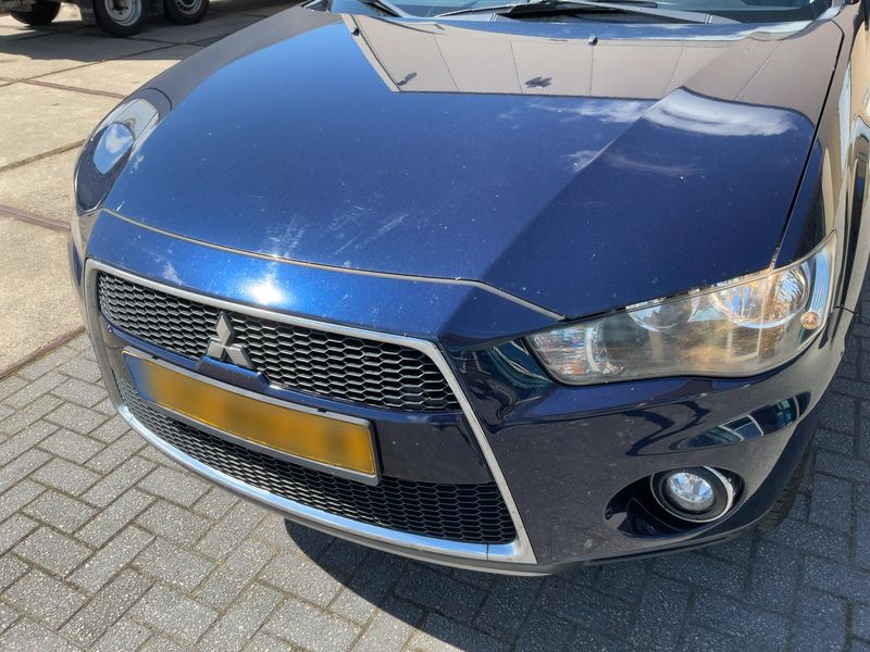 Mitsubishi Outlander 2.0 MIVEC Intro Edition 2WD — zdjęcie 2