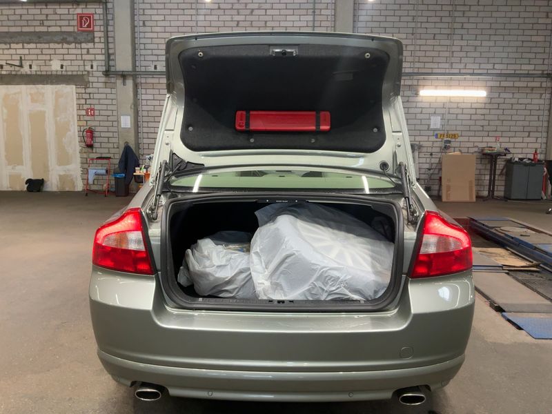 Volvo S80 4.4 V8 Summum AWD — zdjęcie 10
