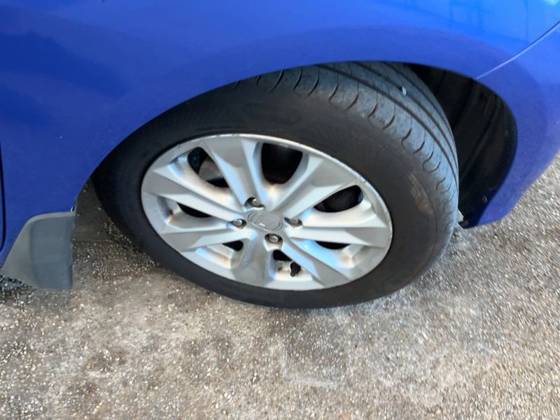 Honda Jazz 1.4 Comfort 2011 – снимка 11