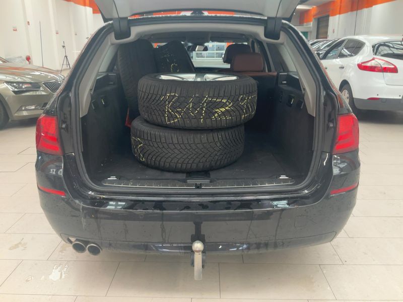 BMW 5er 530d 2011 – снимка 16