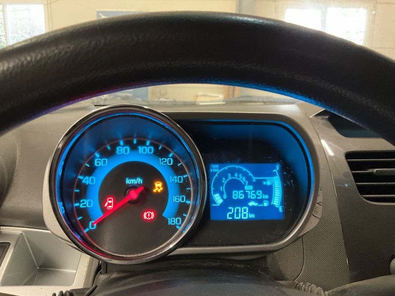 Chevrolet Spark 1.0 LT — zdjęcie 4