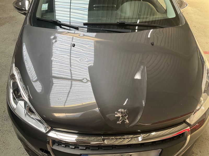 Peugeot 208 1.2 PureTech Allure 2019 – снимка 29