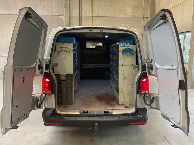 Volkswagen T6 Transporter 2.0 TDI Kasten lang FWD — zdjęcie 10