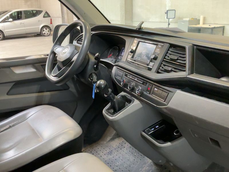 Volkswagen T6 Transporter 2.0 TDI Kasten lang FWD — zdjęcie 12