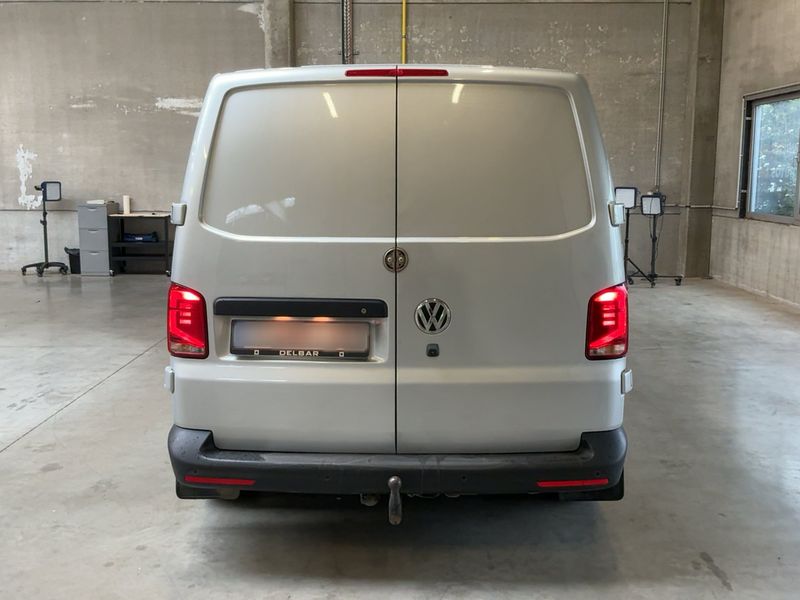 Volkswagen T6 Transporter 2.0 TDI Kasten lang FWD — zdjęcie 5