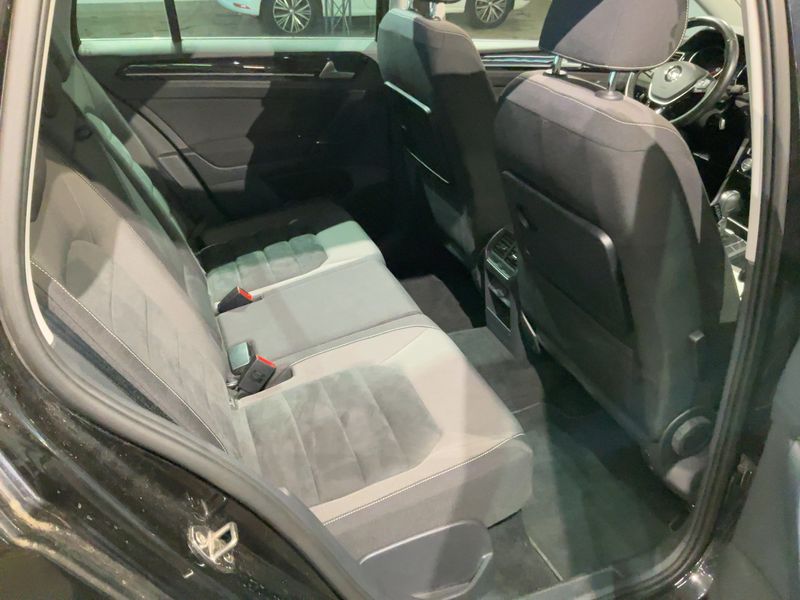 Volkswagen Golf VII Sportsvan 1.4 TSI Highline BlueMotion Tech — zdjęcie 14