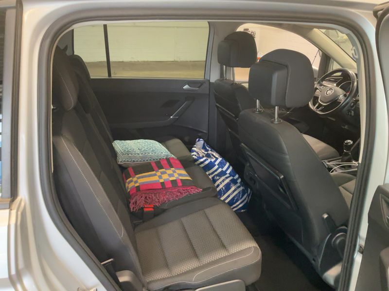 Volkswagen Touran 1.6 TDI Comfortline BlueMotion Tech 2016 – снимка 19