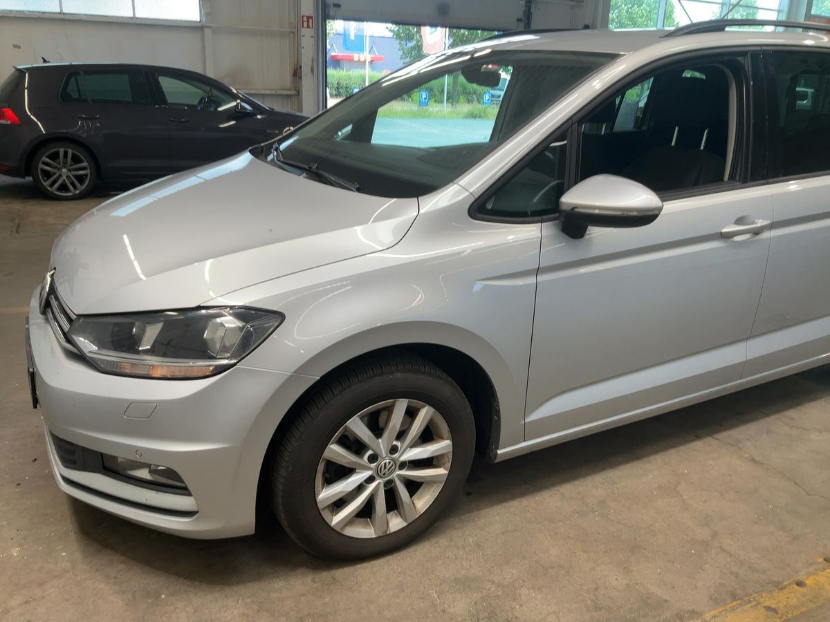 Volkswagen Touran d'occasion