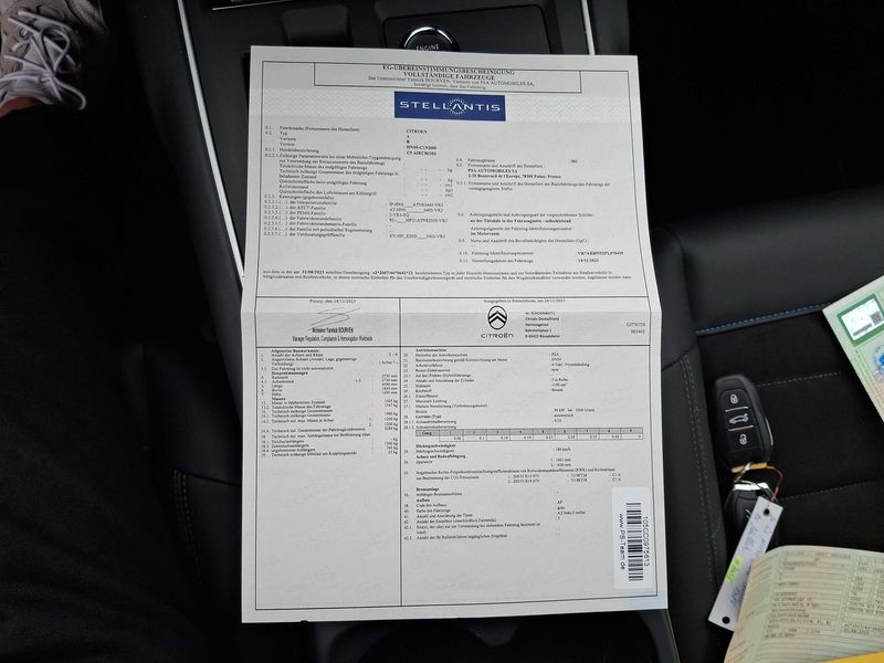Citroen C5 Aircross 1.2 PureTech Shine — zdjęcie 17
