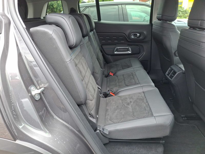 Citroen C5 Aircross 1.2 PureTech Shine — zdjęcie 14