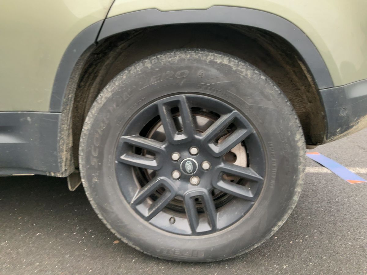 Land Rover 2023 — photo 6