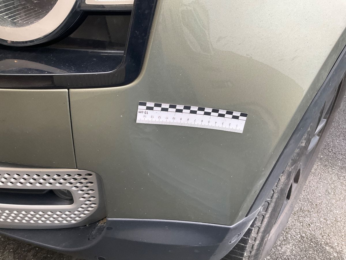 Land Rover 2023 — photo 40