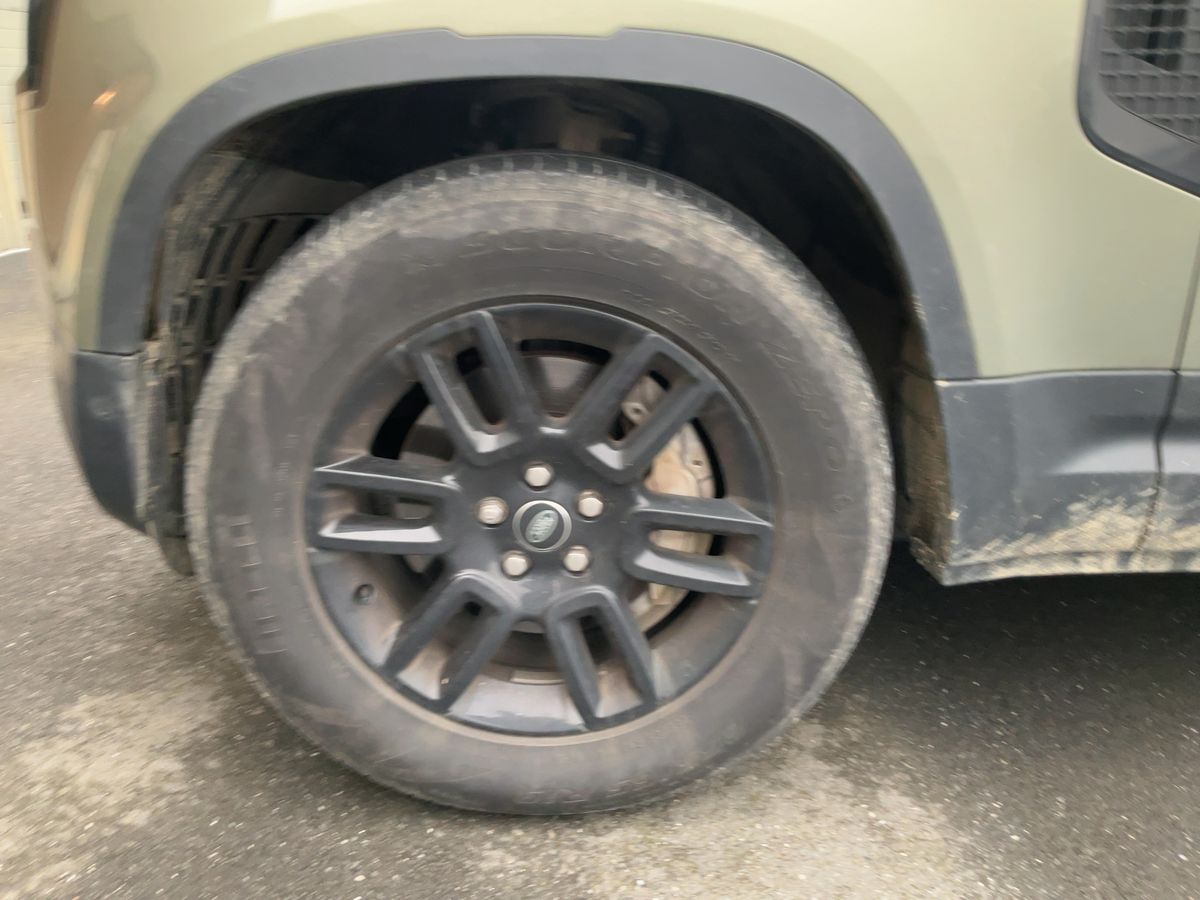 Land Rover 2023 — photo 4