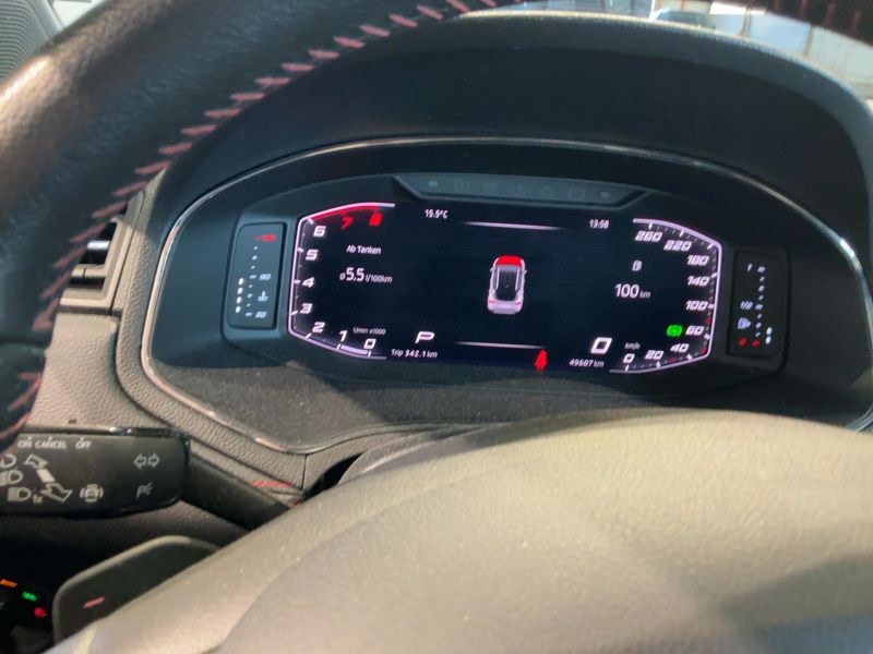 Seat Arona 1.0 TSI FR — zdjęcie 13