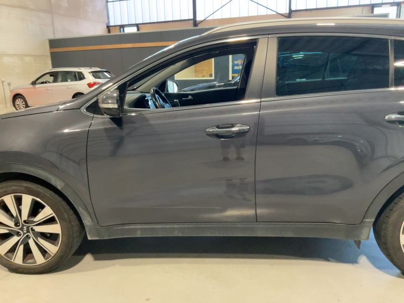 Kia Sportage 1.7 CRDi Spirit 2WD 2017 – снимка 4
