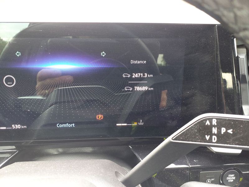 Renault Austral 1.3 TCe Mild-Hybrid Techno — zdjęcie 11