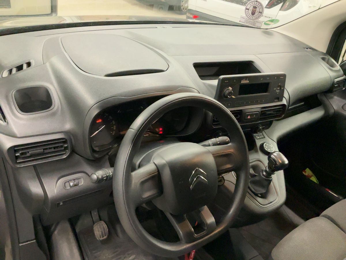 Citroen Berlingo 2019 — photo 18