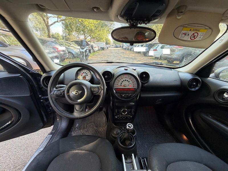 MINI Countryman Cooper — zdjęcie 11