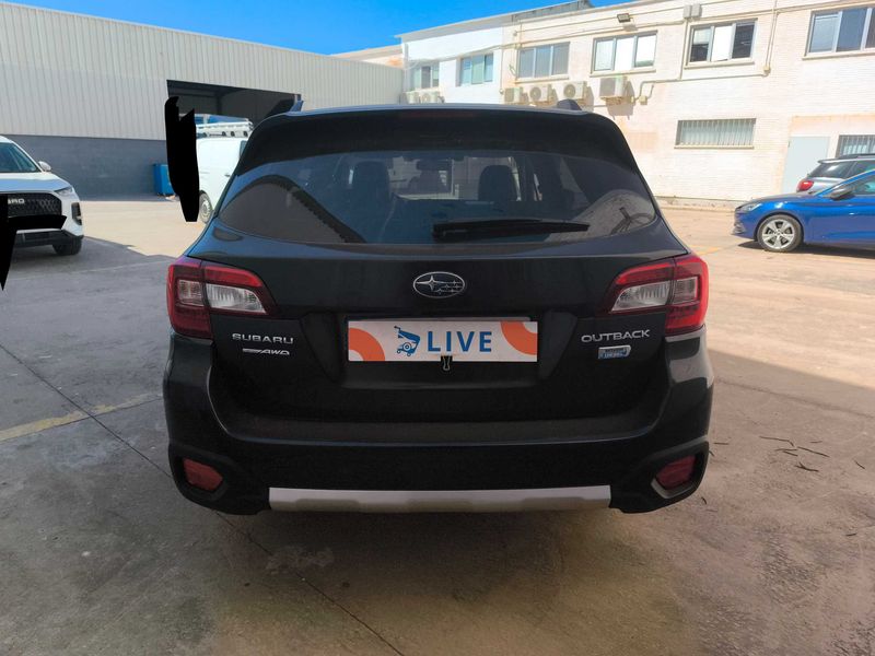 Subaru Outback 2.0 Diesel Executive AWD — zdjęcie 4