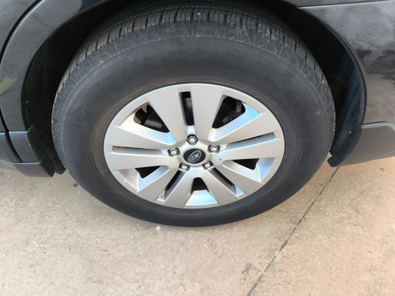 Subaru Outback 2.0 Diesel Executive AWD — zdjęcie 18