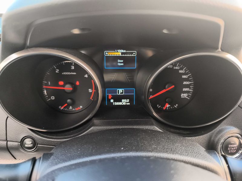 Subaru Outback 2.0 Diesel Executive AWD — zdjęcie 12