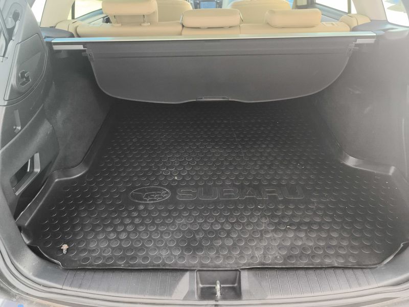 Subaru Outback 2.0 Diesel Executive AWD — zdjęcie 9