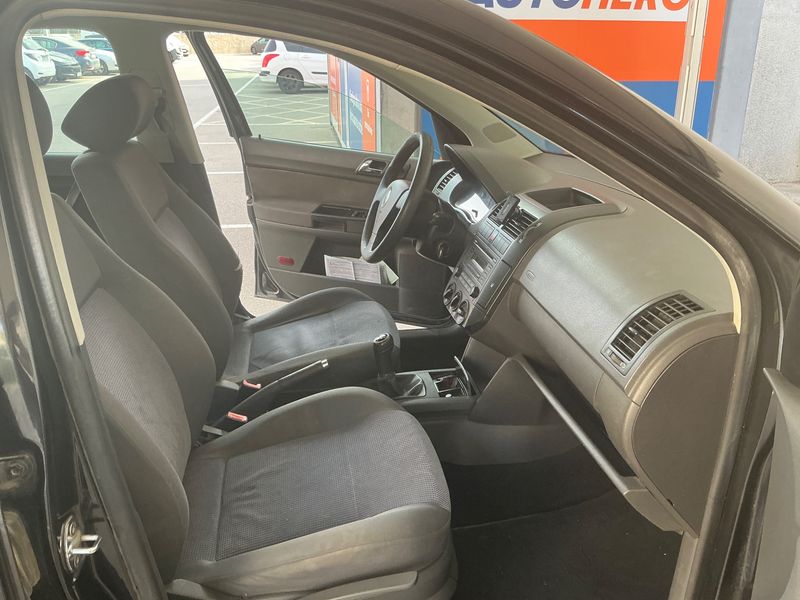 Volkswagen Polo 1.6 Advance — zdjęcie 3