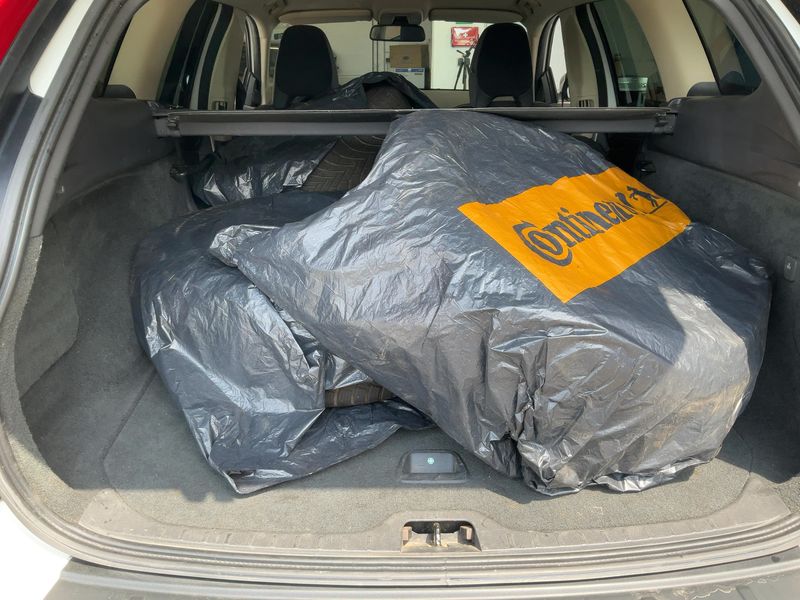 Volvo XC60 2.4 D5 Kinetic AWD 2009 – снимка 16