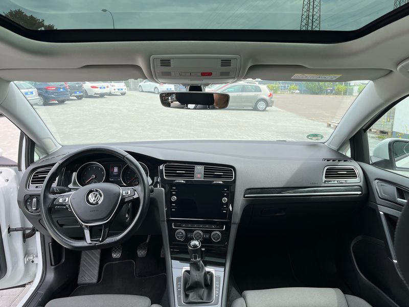 Volkswagen Golf VII 1.5 TSI ACT Highline BlueMotion Tech — zdjęcie 24
