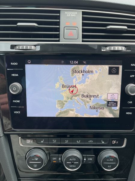 Volkswagen Golf VII 1.5 TSI ACT Highline BlueMotion Tech — zdjęcie 13