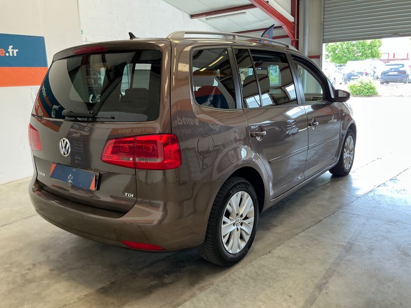 Volkswagen Touran 1.6 TDI Life 2013 – снимка 2